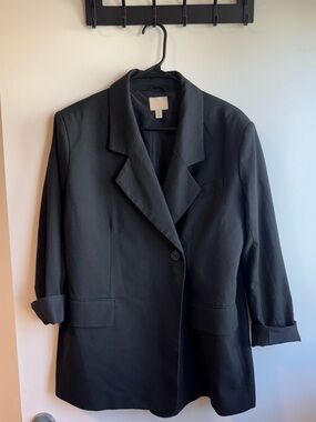Classic Black Women's Blazer Jacket, fitted/oversized